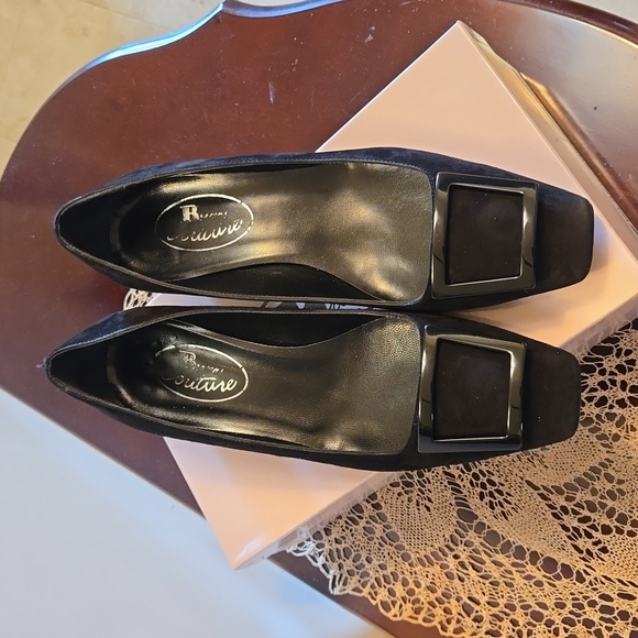 Browns Couture Suede Low Heeled pumps 9 EUC - Picture 1 of 12